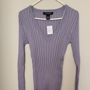 NWT Ashley Stewart Long-Sleeve V-neck pullover sweater